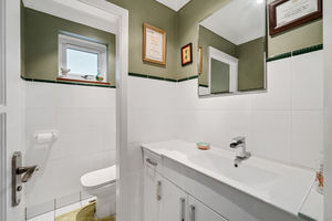 Photo 26- click for photo gallery